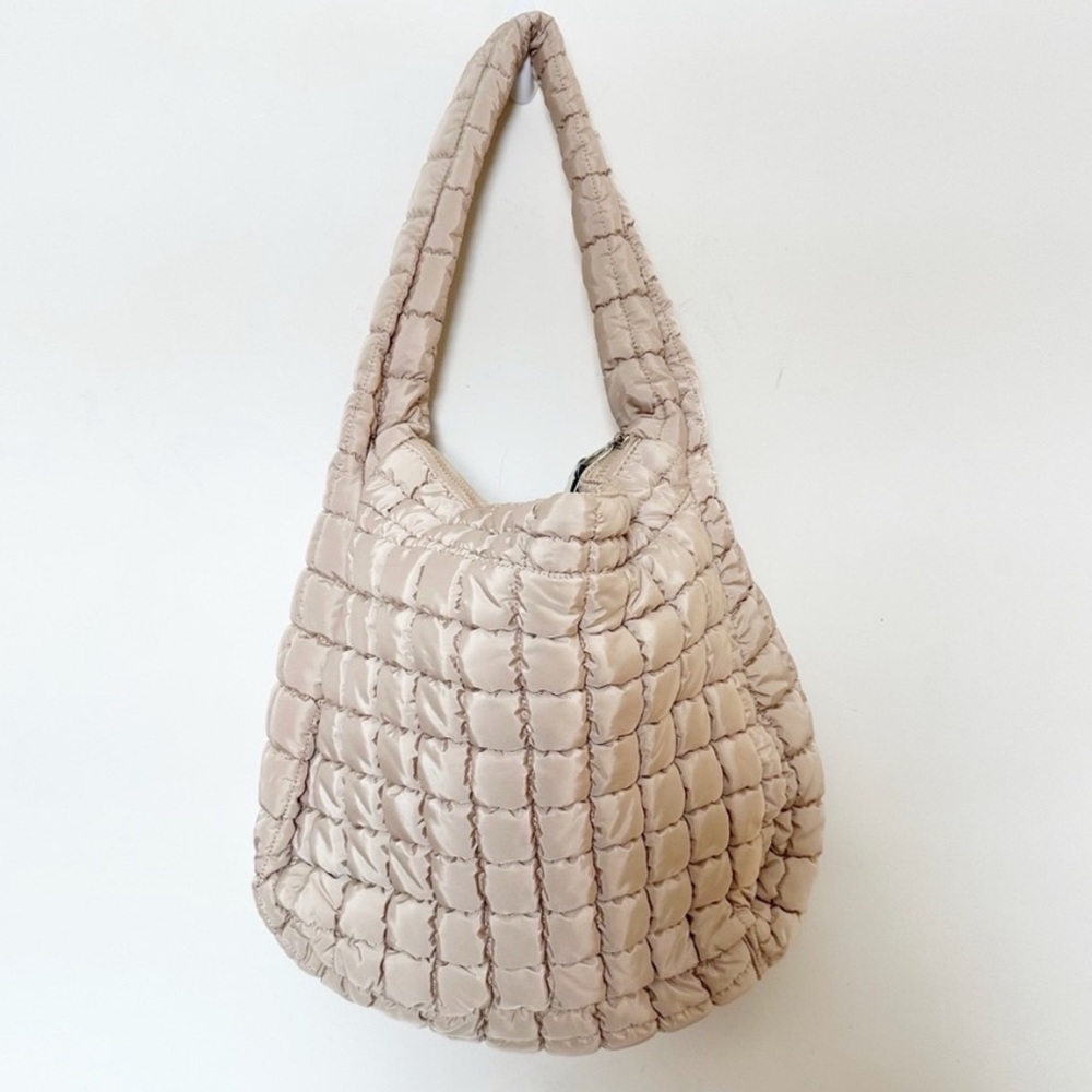 New Free People FP Movement Quilted Carryall Bag Off White - Picture 11 of 12